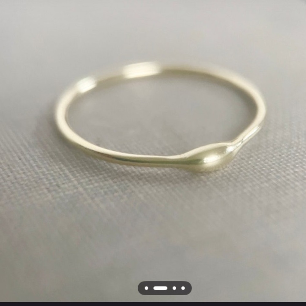 14k Green Gold Stacking Ring - Simple Rain Dot